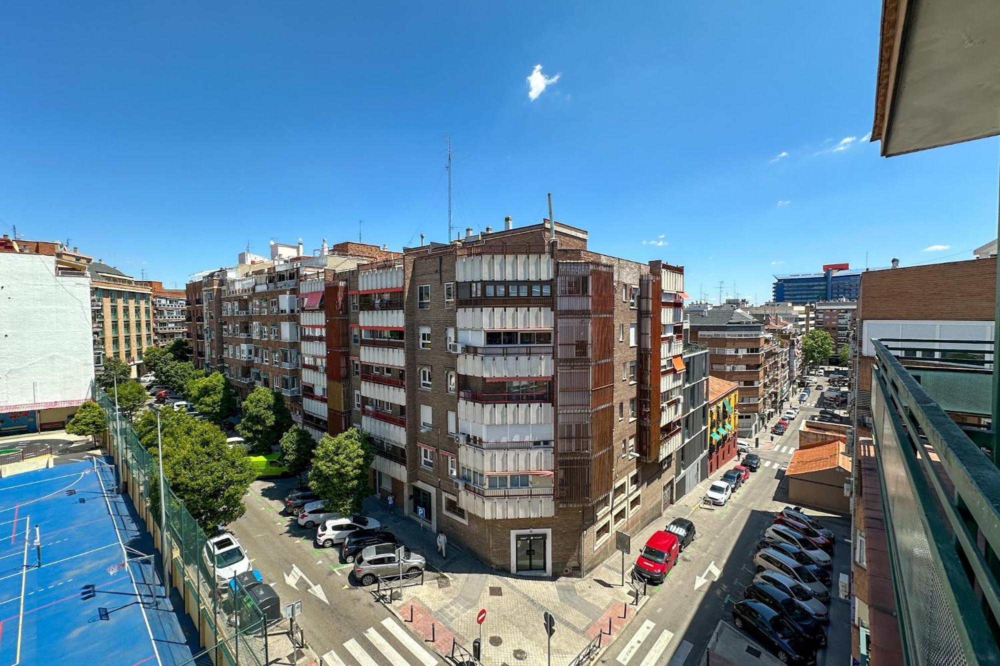 Luminoso Apartamento Turistico En Chamartin Madrid Exterior foto